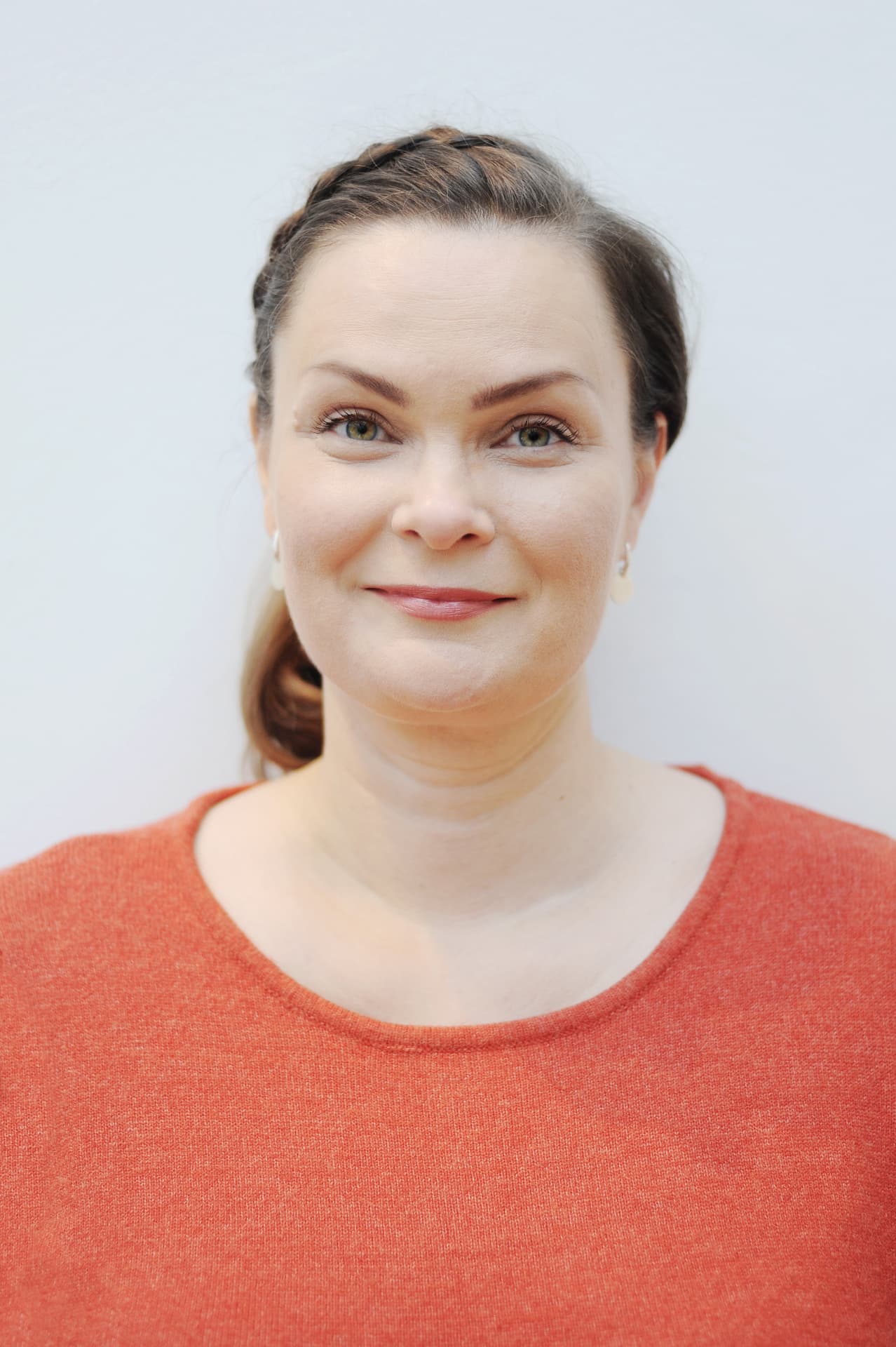 Mirka Linna, sairaanhoitaja (AMK)